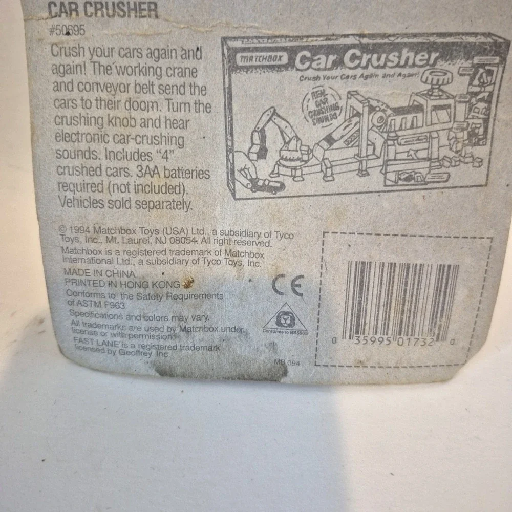 Matchbox #32 Corvette Blue 1994 T37 '62 Damage to Packaging